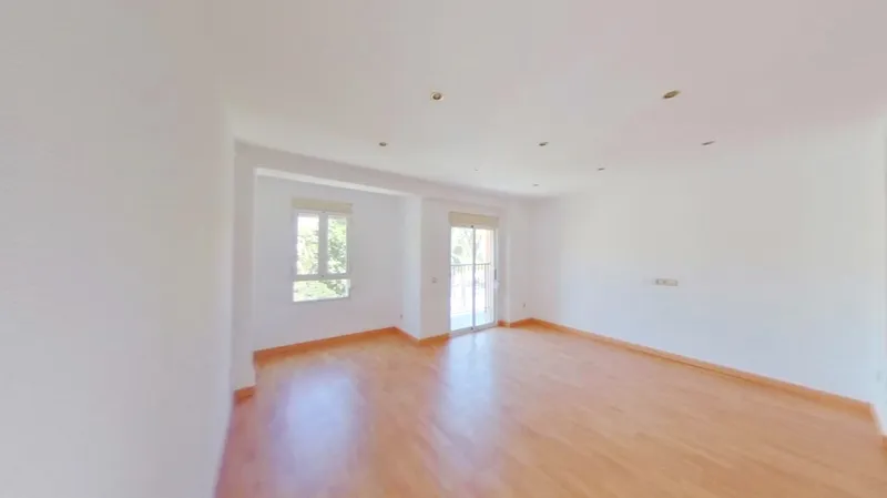 Vivienda en Valencia (alquilada)