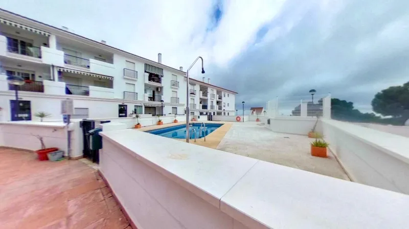 Vivienda en Benalmadena (alquilada)